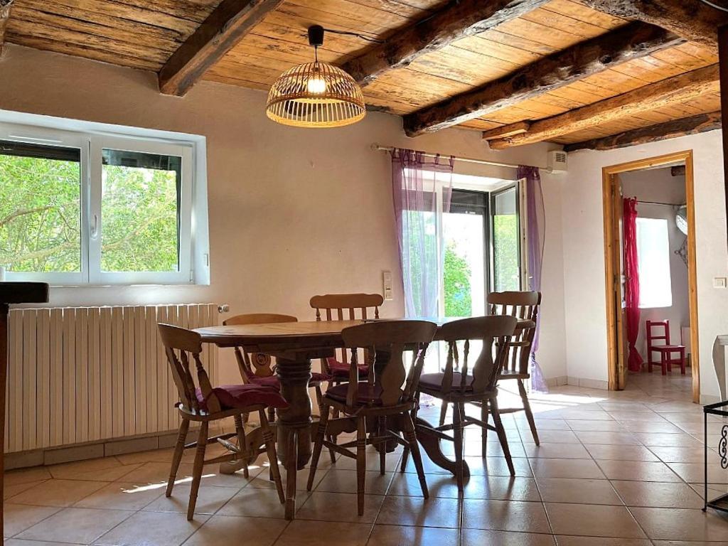 Location Gite Entre Cahors Et St Cirq Lapopie Arcambal Zewnętrze zdjęcie